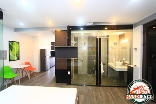 Western Artistic Property Rental in Lac Long Quan street, Cau Giay, Lovely Terrace 9