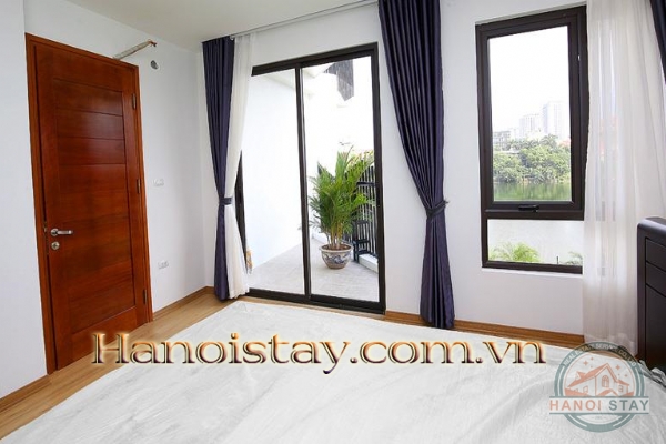 *Wow! Beautiful Lakefront Spacious & delightful 03 BR Apartment Rental in Tay Ho District, Hanoi* 17