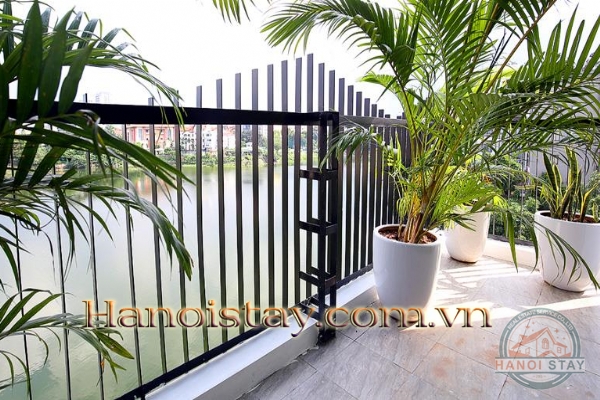 *Wow! Beautiful Lakefront Spacious & delightful 03 BR Apartment Rental in Tay Ho District, Hanoi* 18