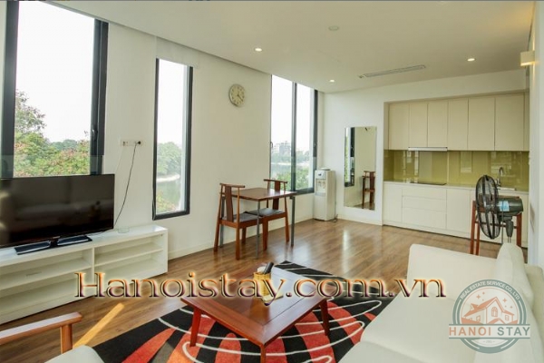 *Wow! Lake View Serviced Apartment Rental in Ho Ba Mau Area, Modern Amenities* 4