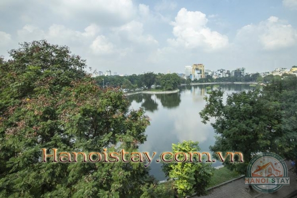 *Wow! Lake View Serviced Apartment Rental in Ho Ba Mau Area, Modern Amenities* 9