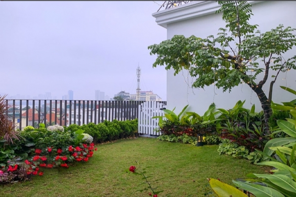 Your Oasis in Tay Ho: Modern 3-BR Apartment with Amazing Outdoor Terrace