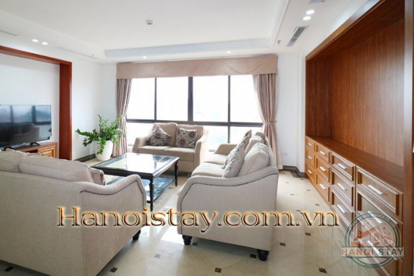 *Your Own Private Gorgeous 4 Bedroom Apartment Rental near Truc Bach Area* 1