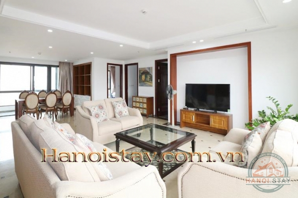 *Your Own Private Gorgeous 4 Bedroom Apartment Rental near Truc Bach Area* 3