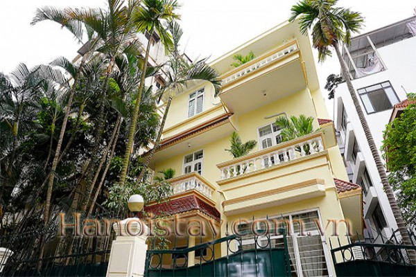❤ To Ngoc Van Villa For Rent, Tay Ho - Five Bedrooms with Open View ❤ 2
