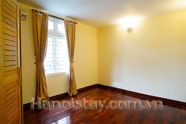 ❤ To Ngoc Van Villa For Rent, Tay Ho - Five Bedrooms with Open View ❤ 3